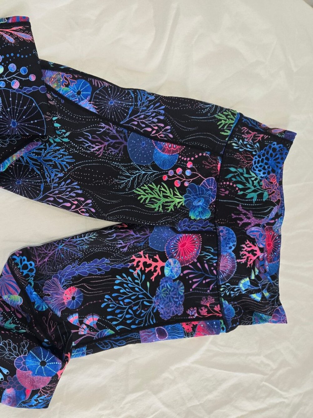 Blackmilk Museum Floral Coral High Waist Ninja Workout Leggings Medium M - Picture 8 of 12
